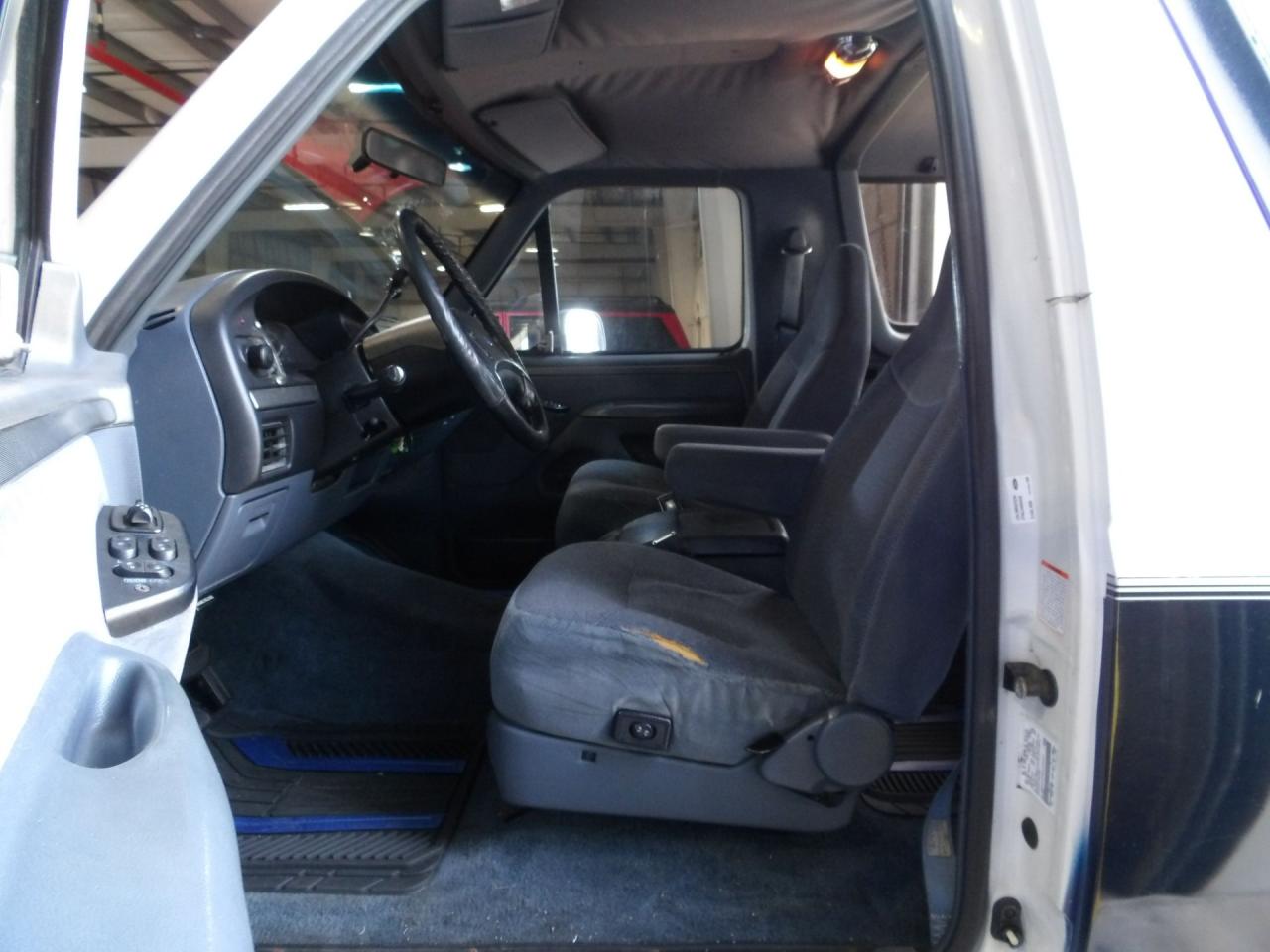 1992 Ford Bronco XLT 4X4