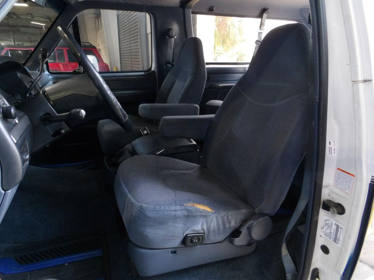 1992 Ford Bronco XLT 4X4