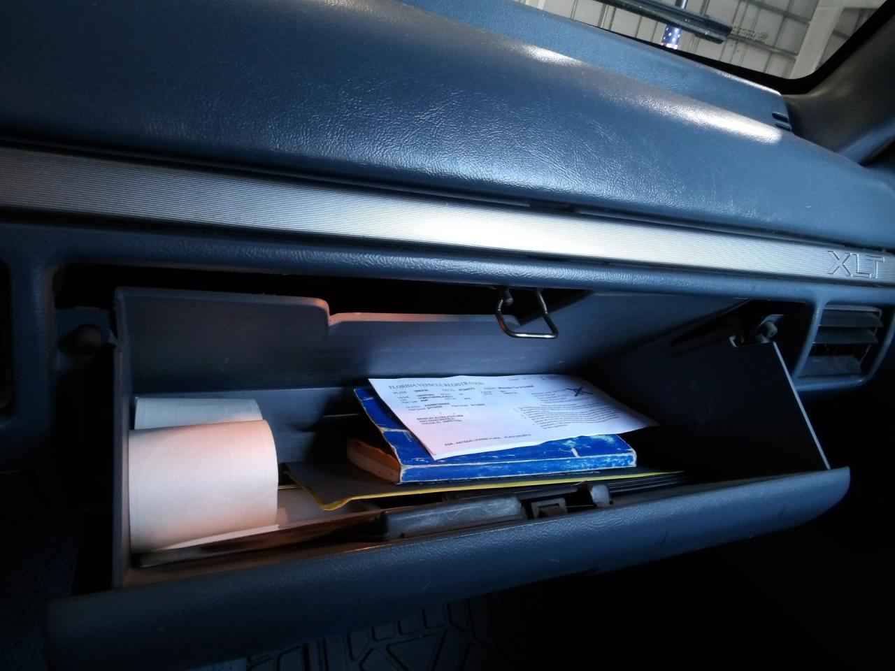 1992 Ford Bronco XLT 4X4