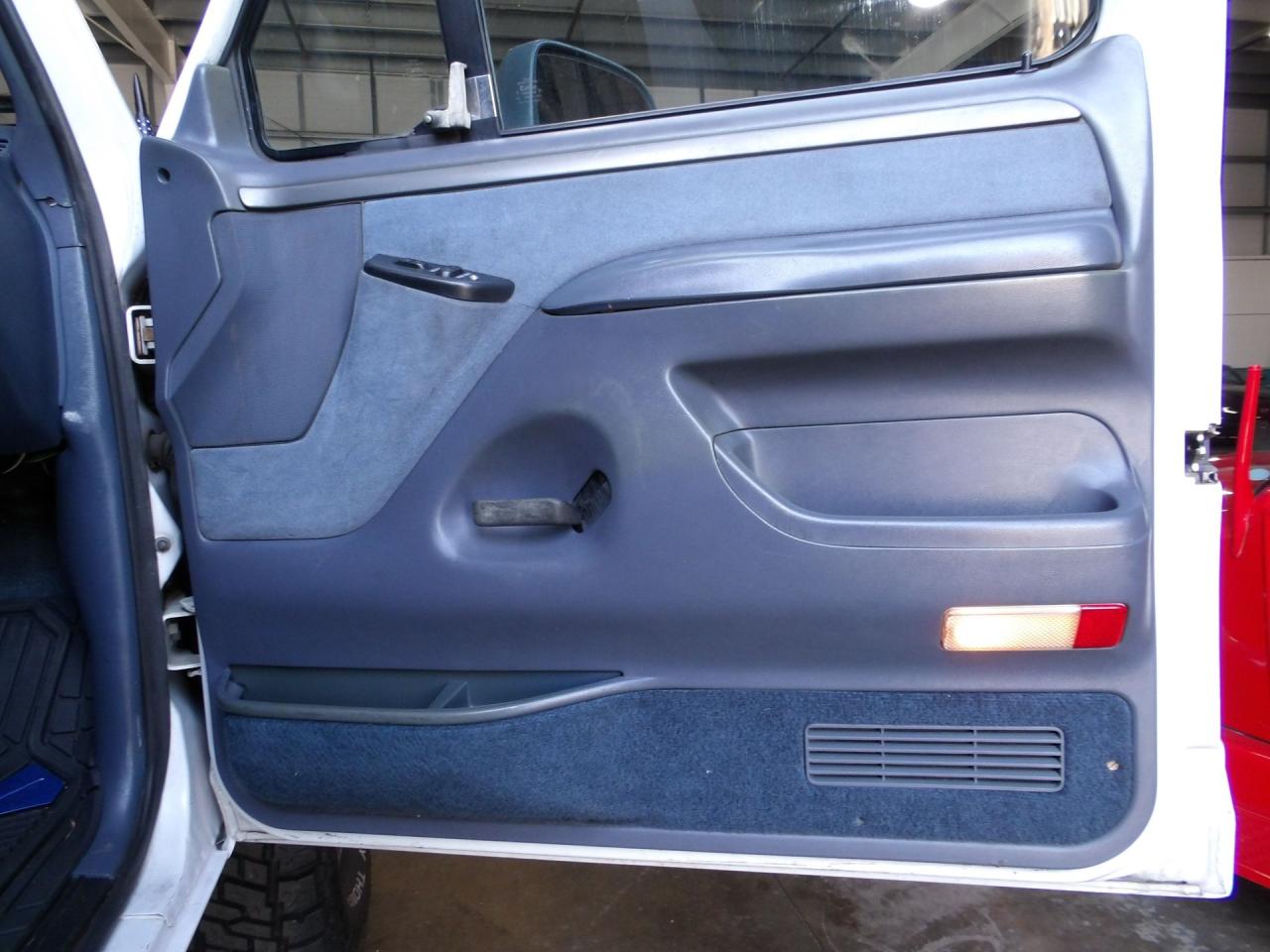 1992 Ford Bronco XLT 4X4