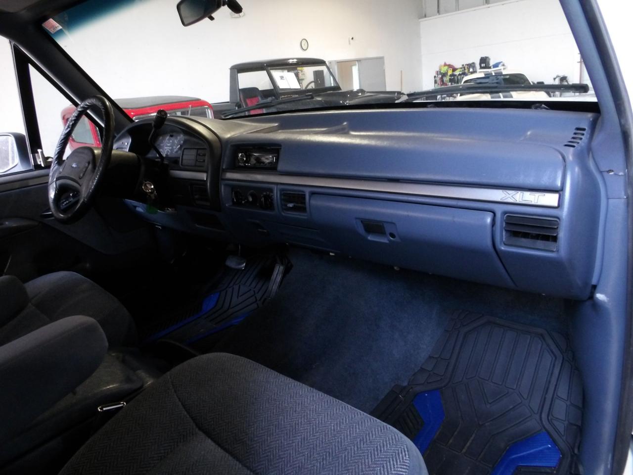 1992 Ford Bronco XLT 4X4