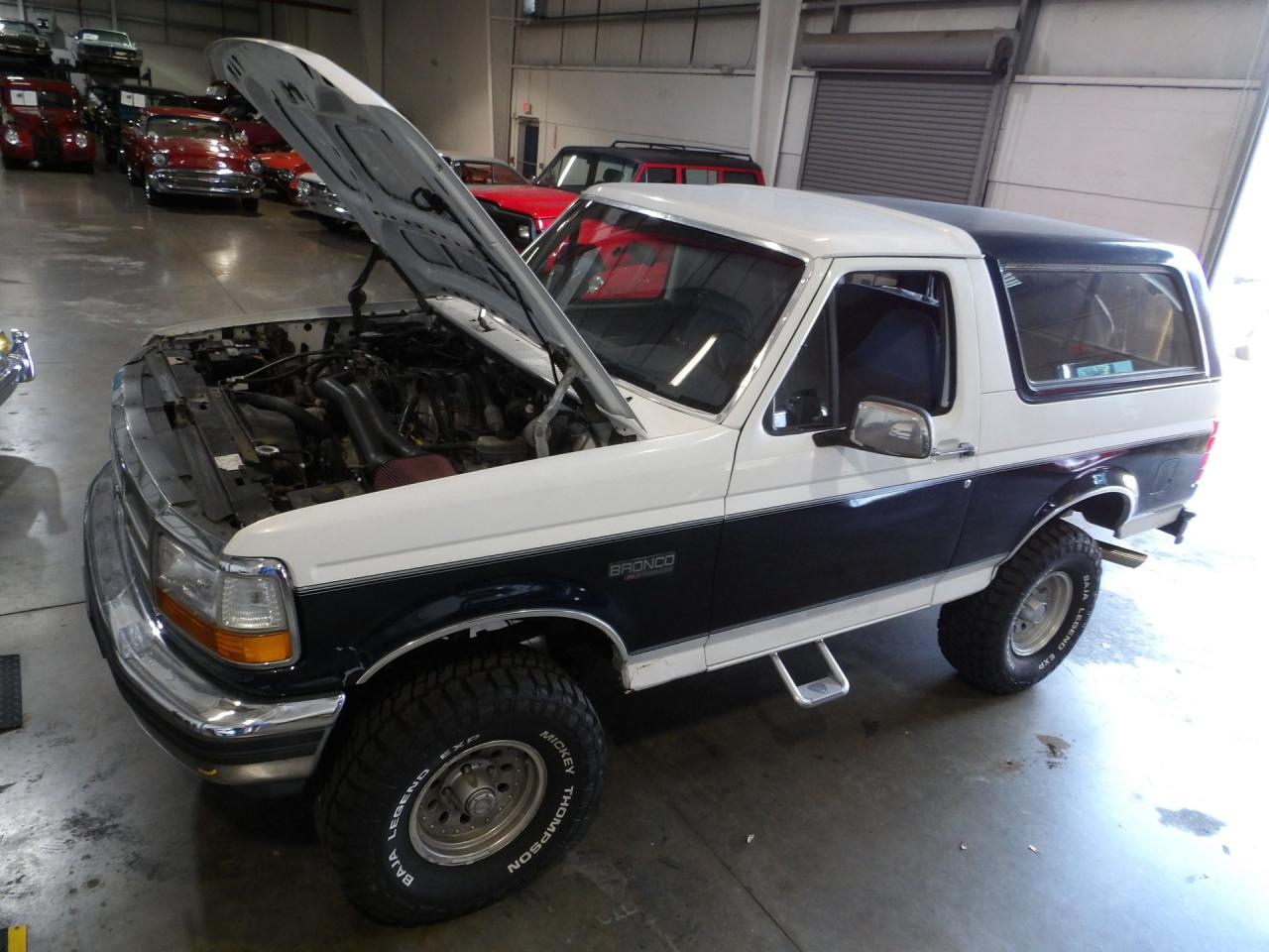 1992 Ford Bronco XLT 4X4