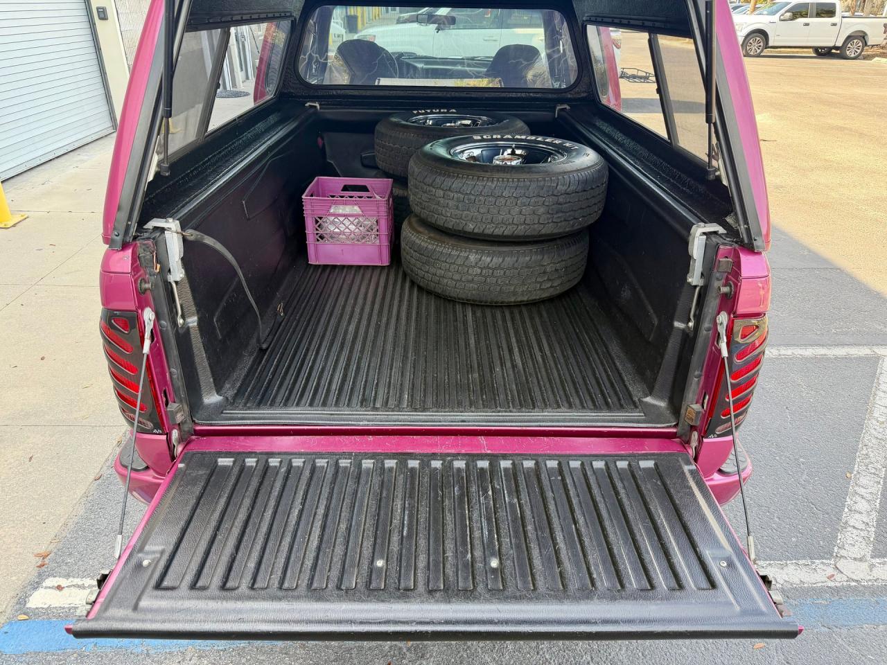 1993 Ford F-150 XLT SuperCab Flareside