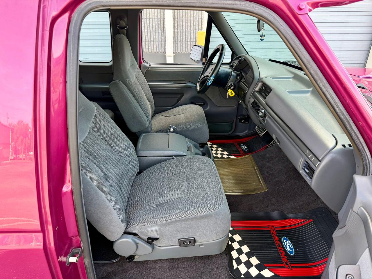 1993 Ford F-150 XLT SuperCab Flareside