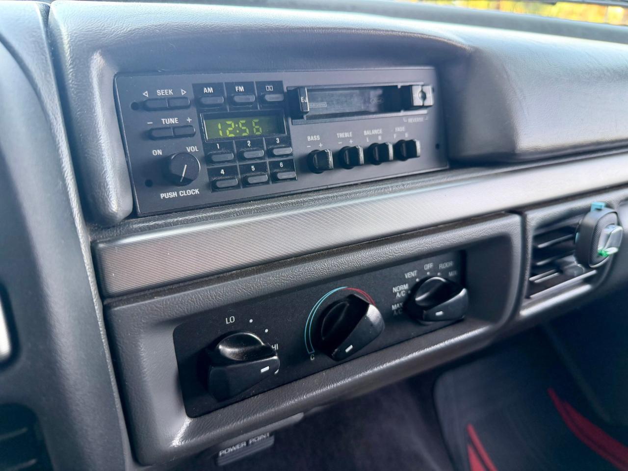 1993 Ford F-150 XLT SuperCab Flareside