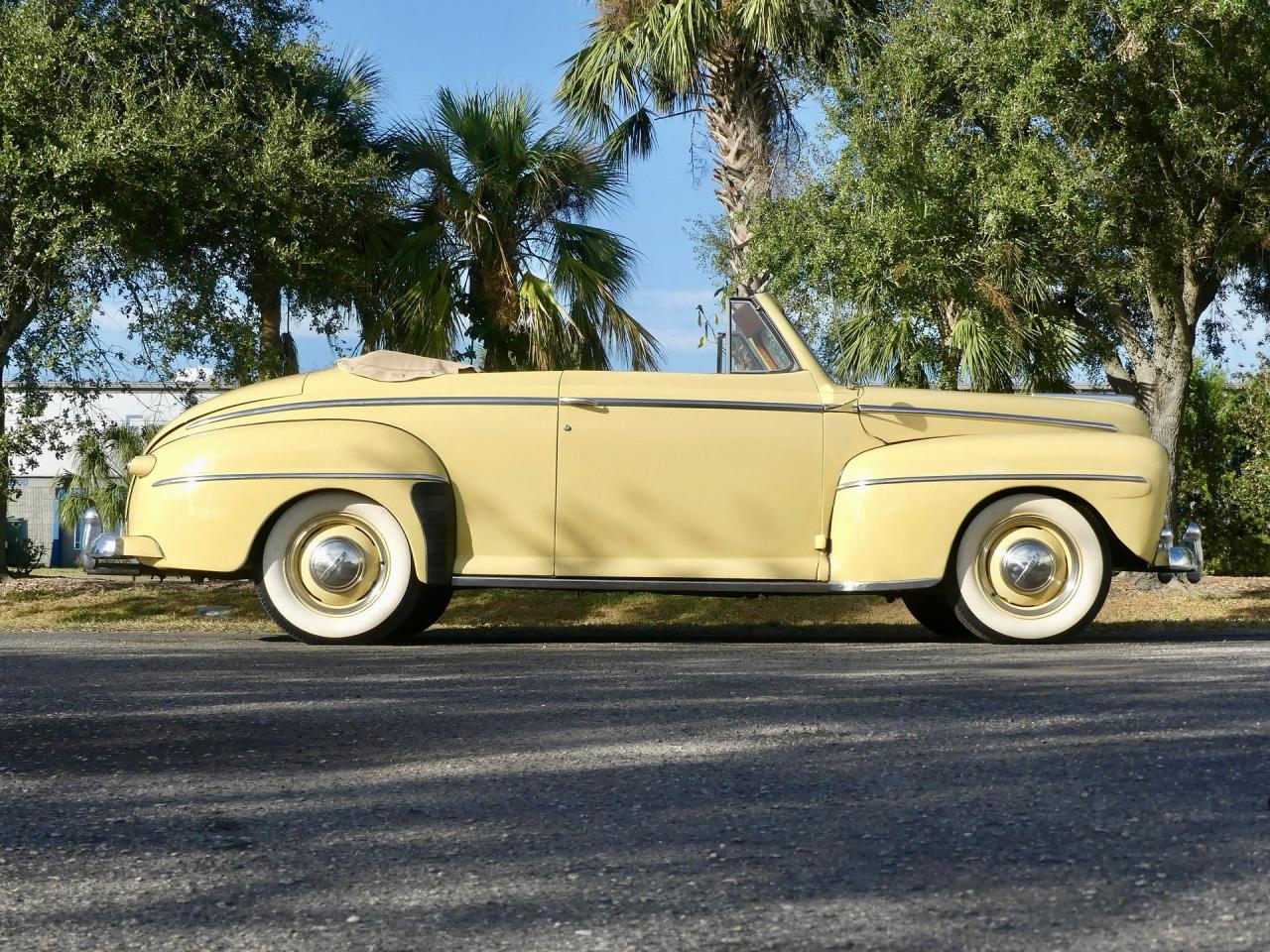 1948 Ford Super Deluxe Convertible