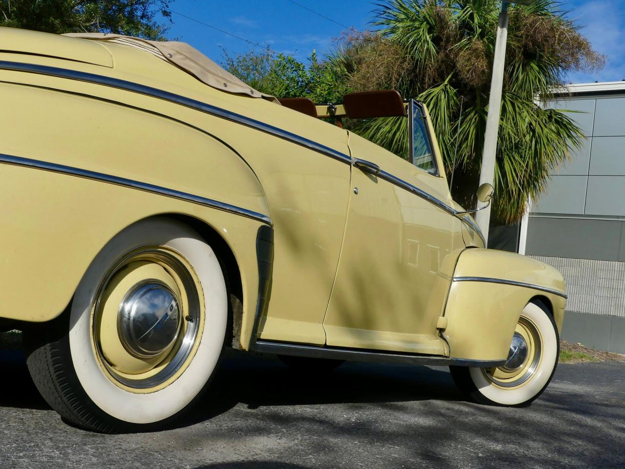 1948 Ford Super Deluxe Convertible
