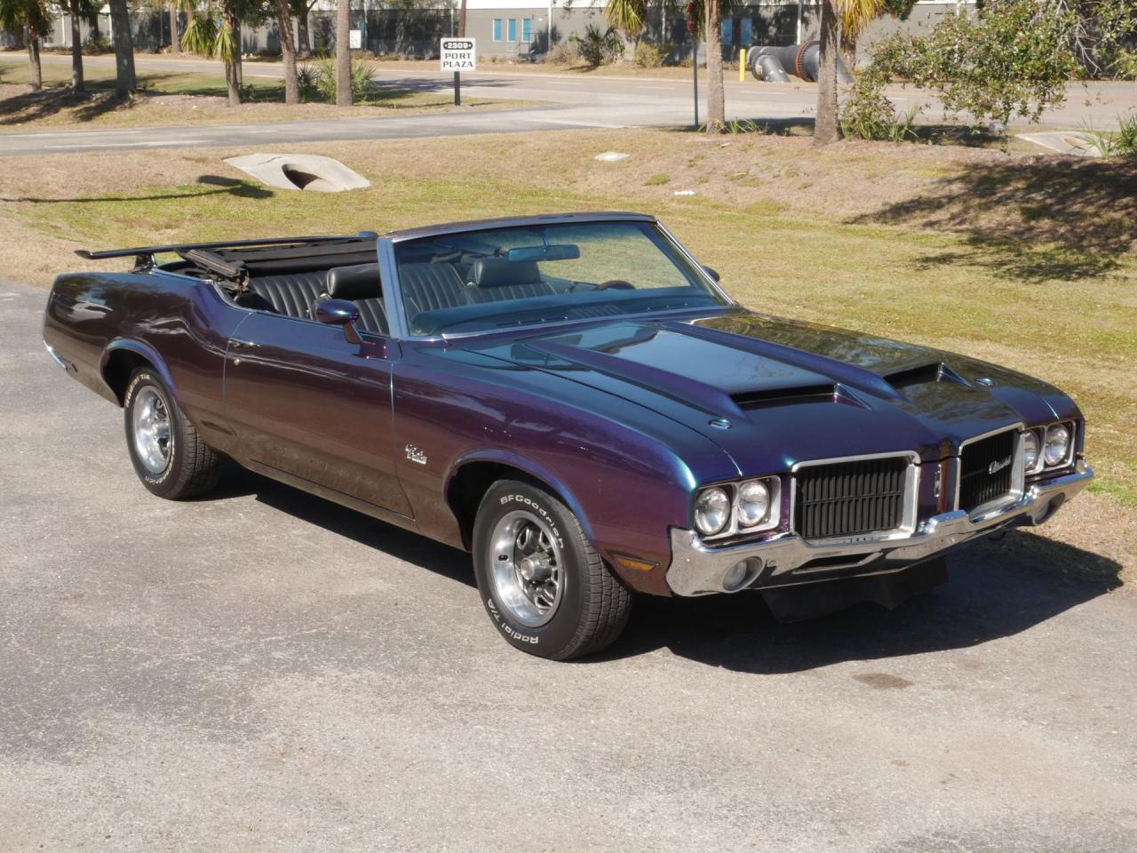 1971 Oldsmobile Cutlass Convertible