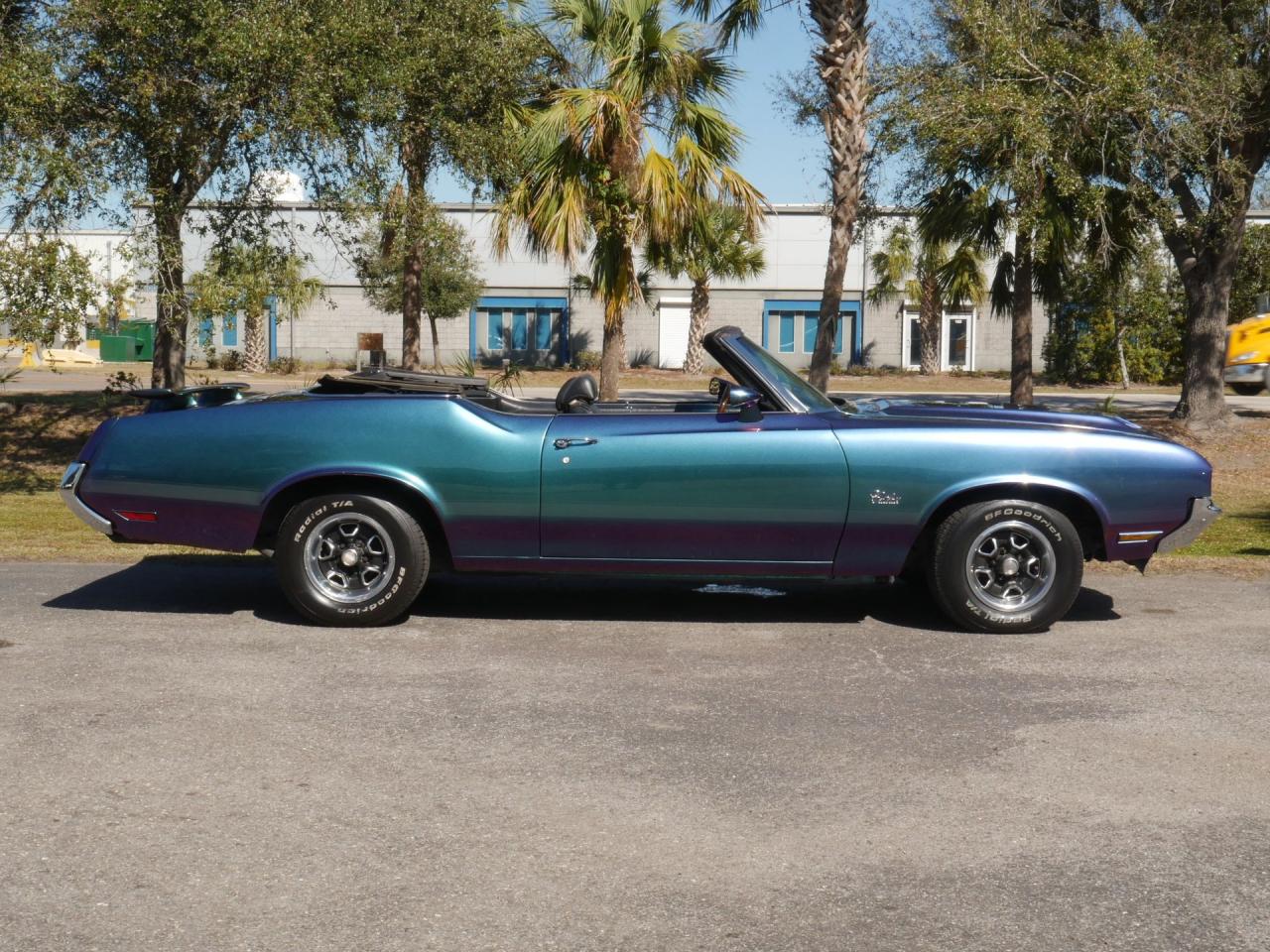 1971 Oldsmobile Cutlass Convertible