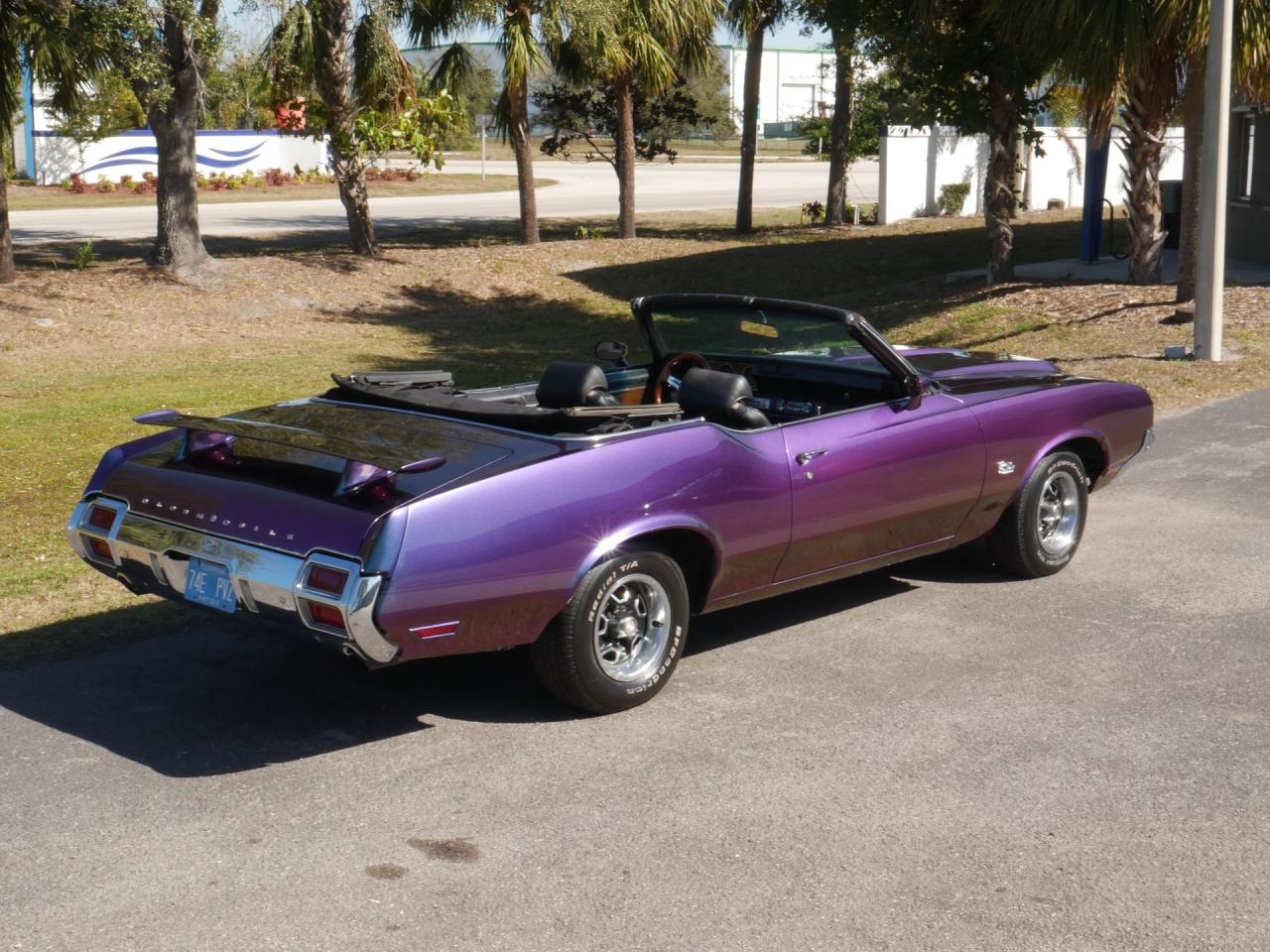 1971 Oldsmobile Cutlass Convertible