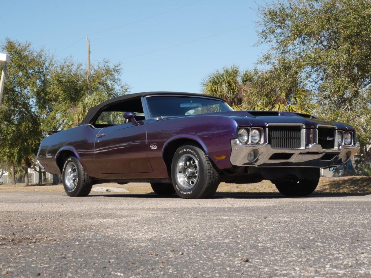 1971 Oldsmobile Cutlass Convertible