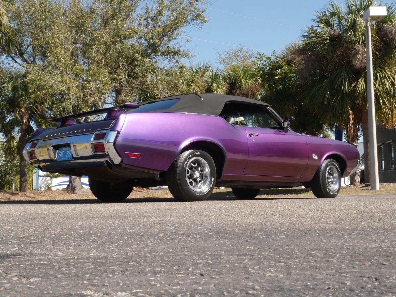 1971 Oldsmobile Cutlass Convertible