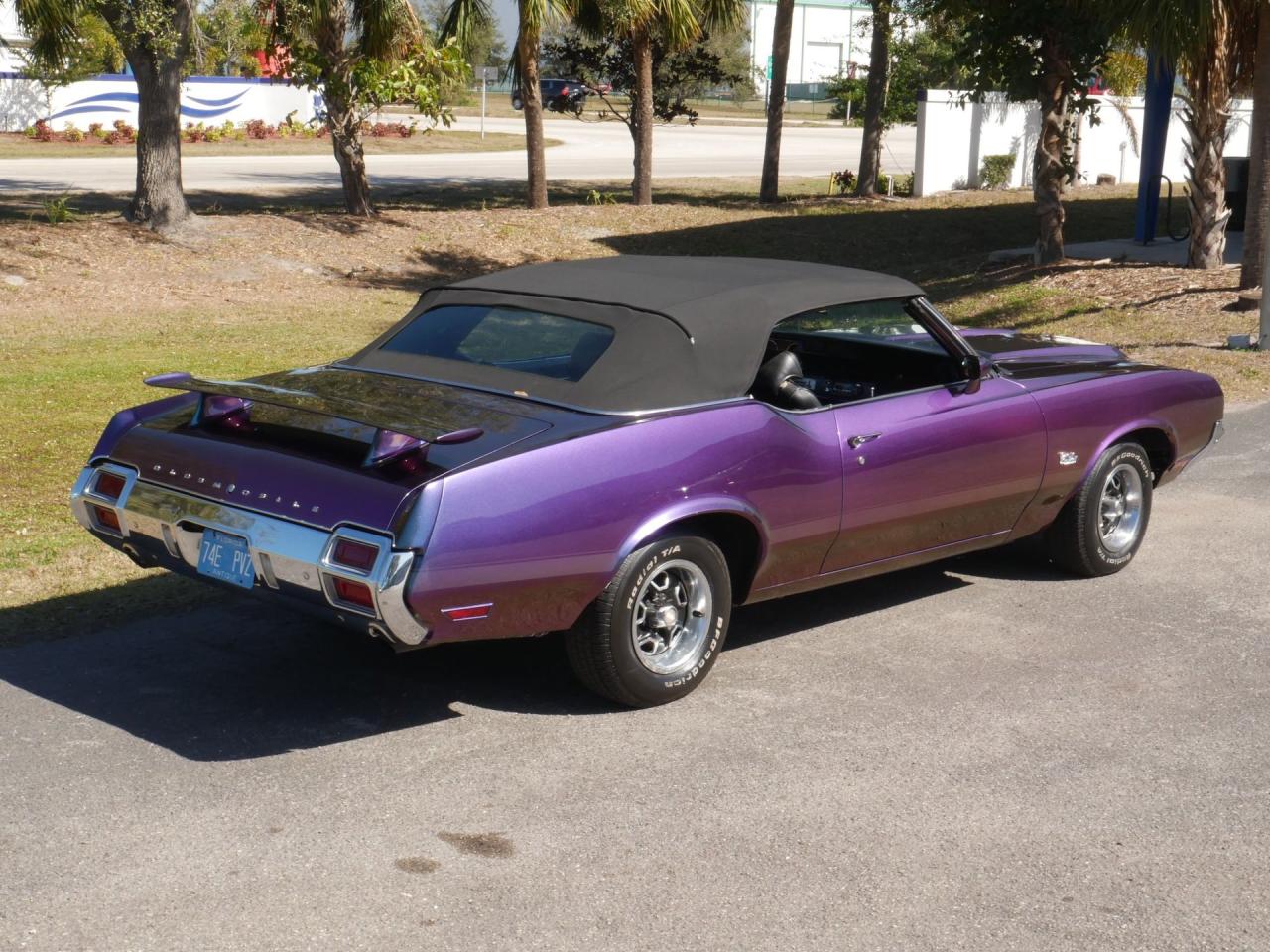 1971 Oldsmobile Cutlass Convertible