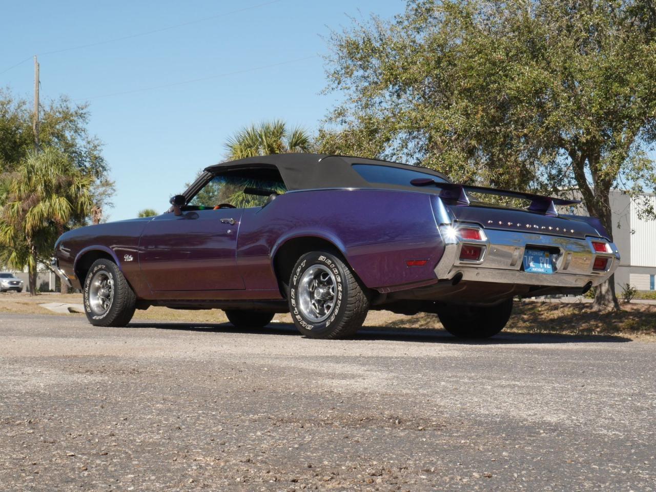 1971 Oldsmobile Cutlass Convertible