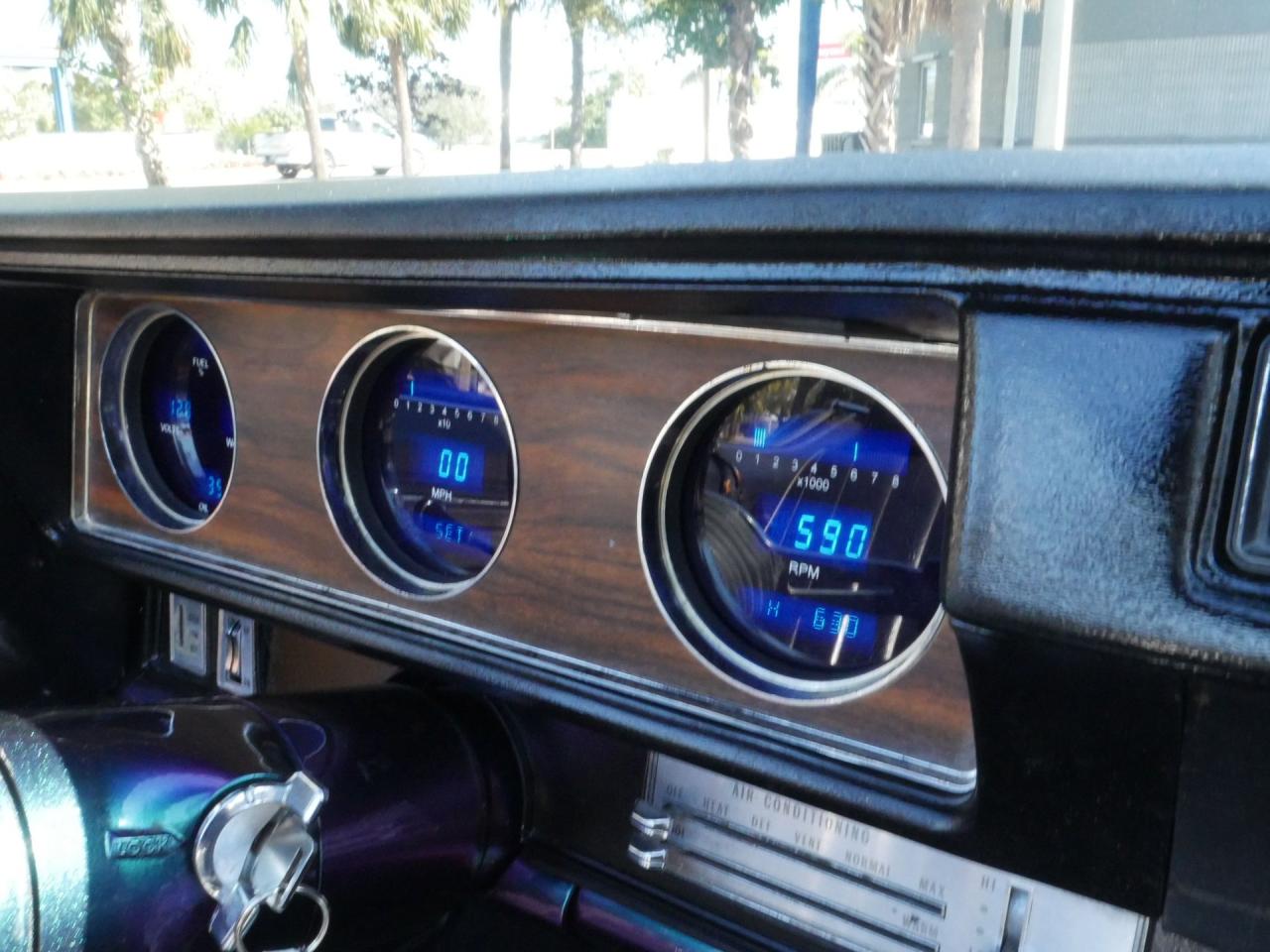 1971 Oldsmobile Cutlass Convertible