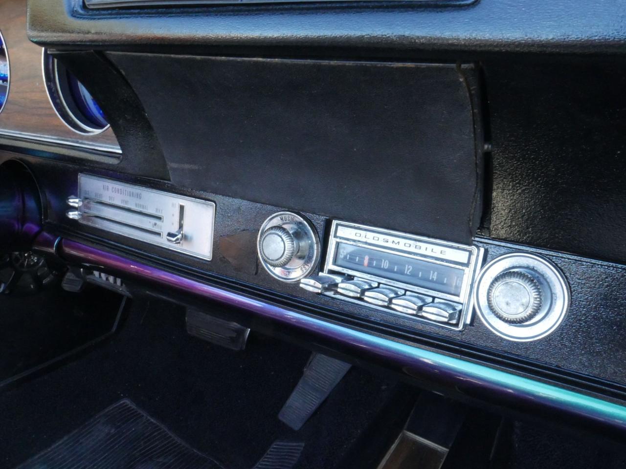 1971 Oldsmobile Cutlass Convertible