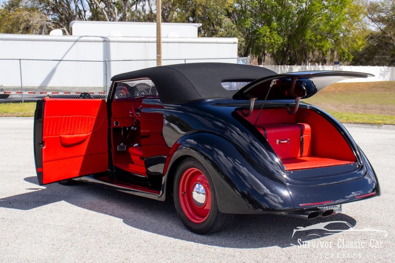 1937 Ford Cabriolet