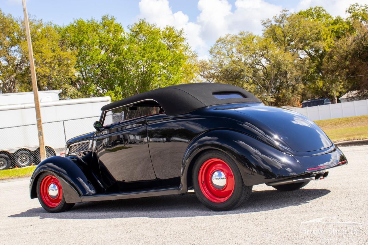 1937 Ford Cabriolet