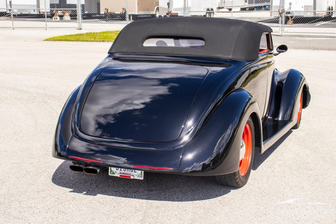 1937 Ford Cabriolet