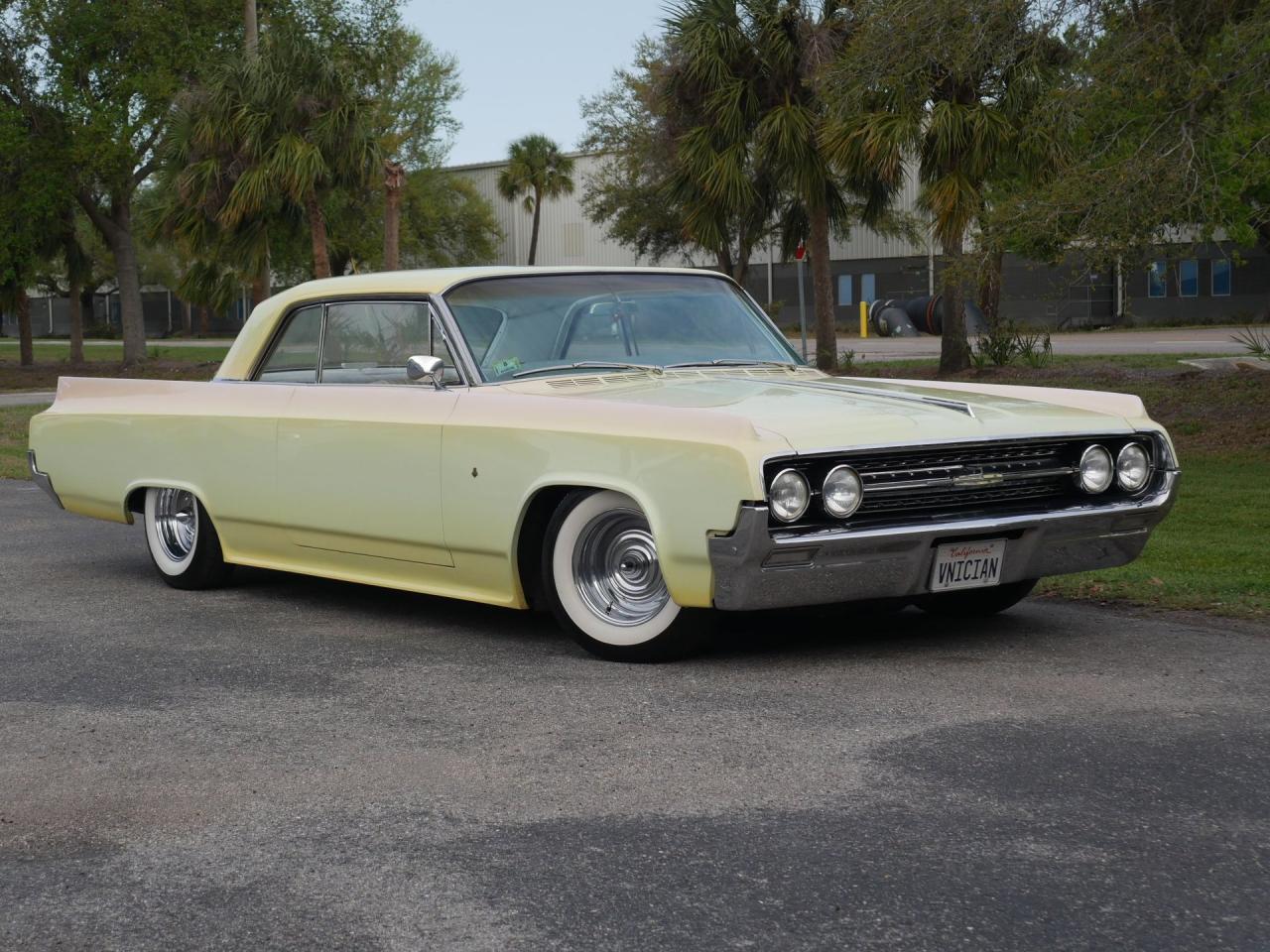 1964 Oldsmobile Dynamic Eighty Eight Restomod