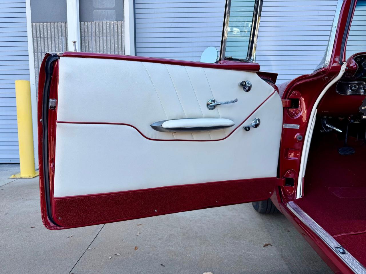 1957 Chevrolet Bel Air 2 Door Hardtop