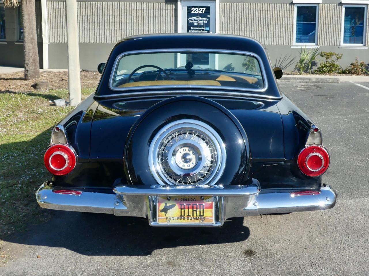 1956 Ford Thunderbird