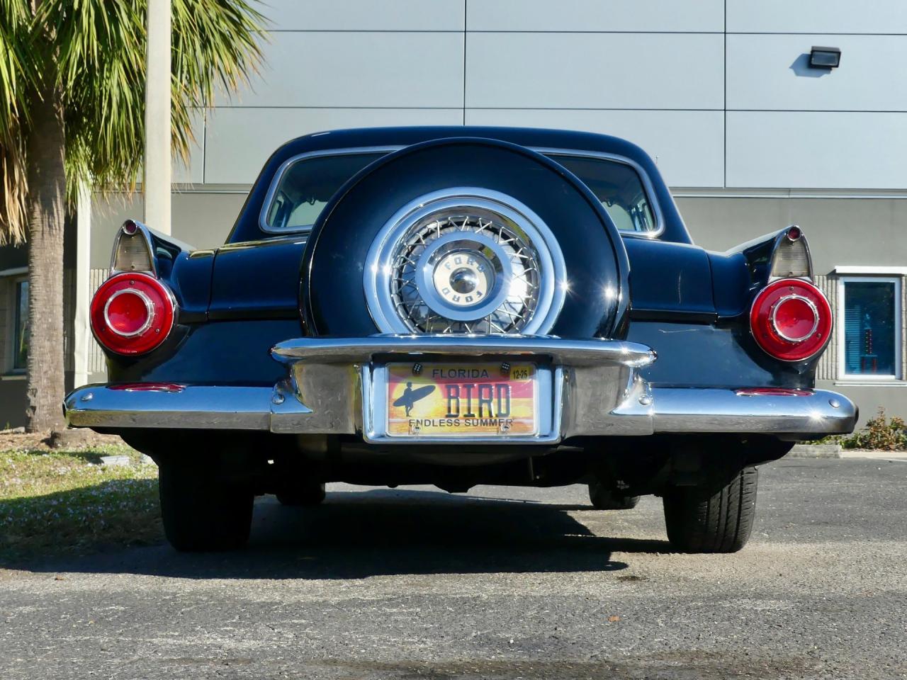 1956 Ford Thunderbird