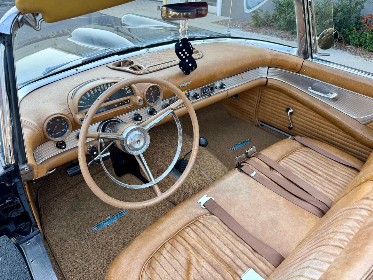 1956 Ford Thunderbird