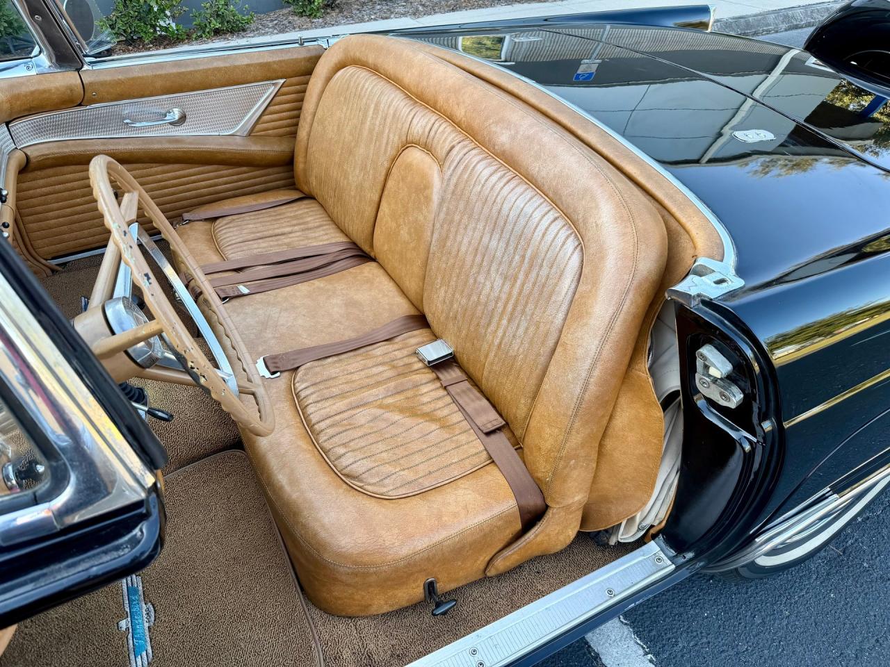 1956 Ford Thunderbird