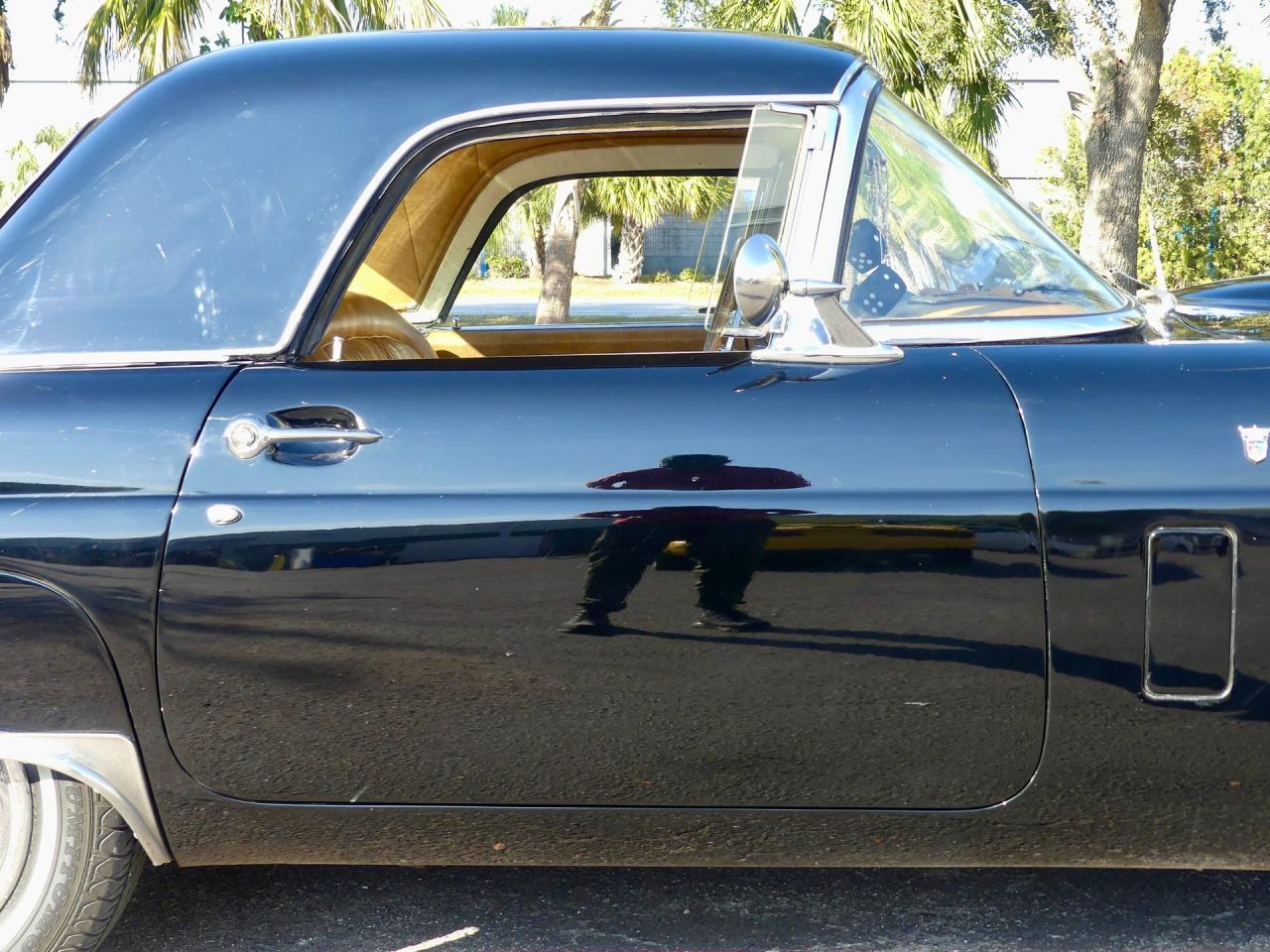 1956 Ford Thunderbird