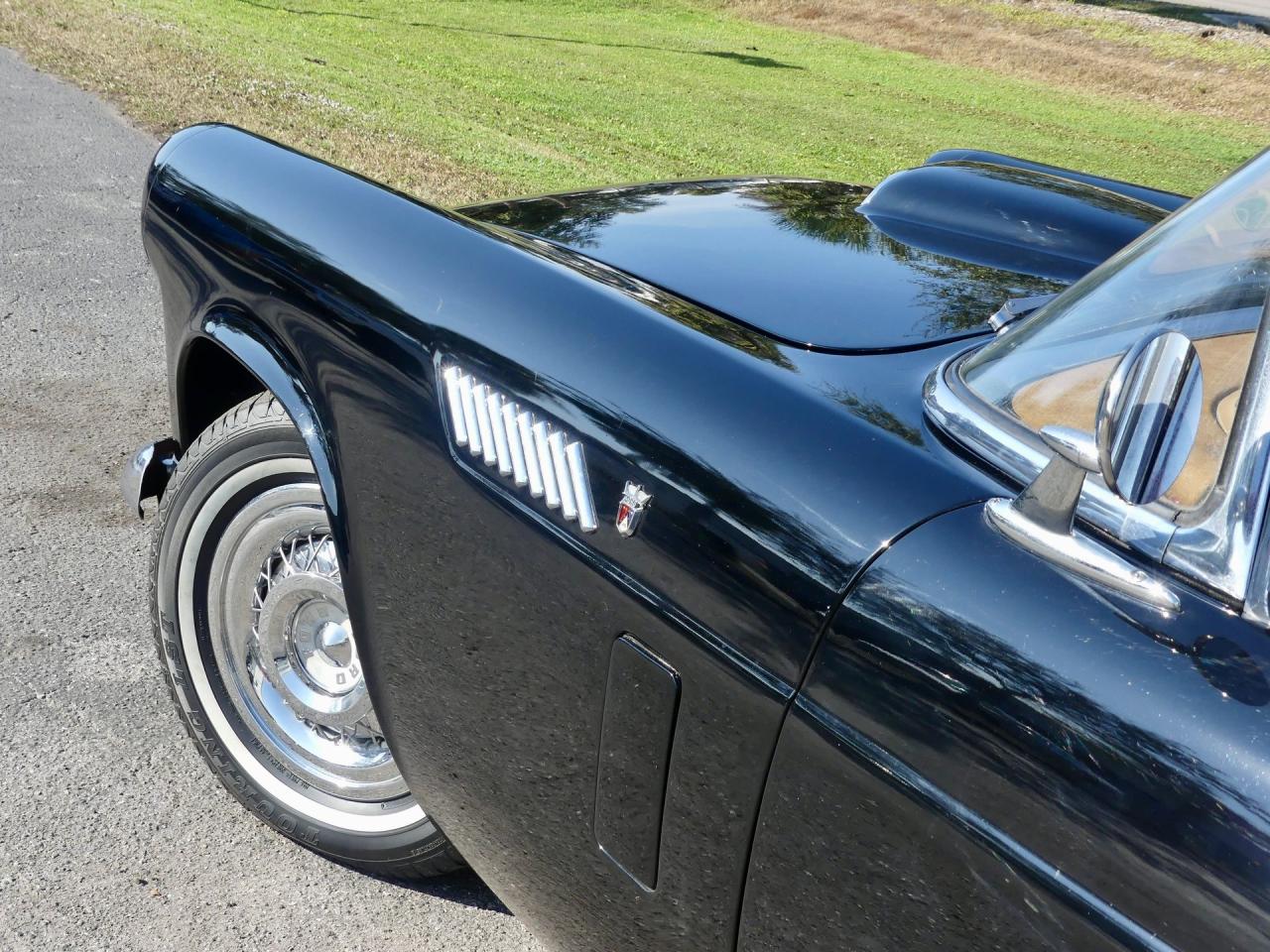 1956 Ford Thunderbird