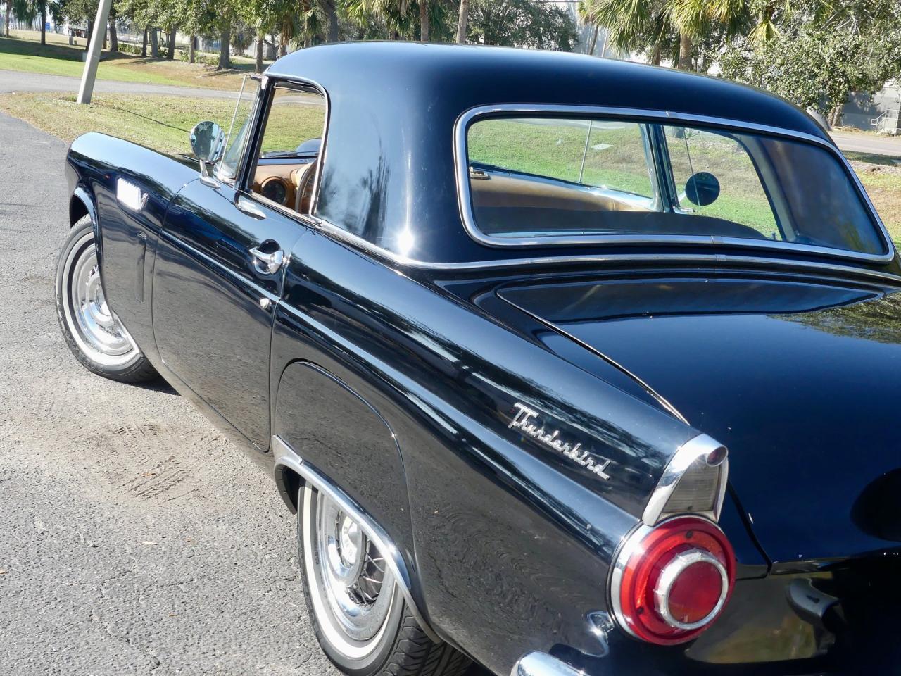1956 Ford Thunderbird