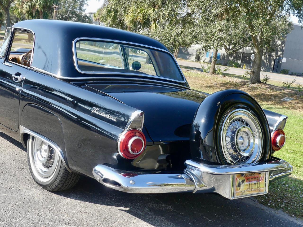 1956 Ford Thunderbird