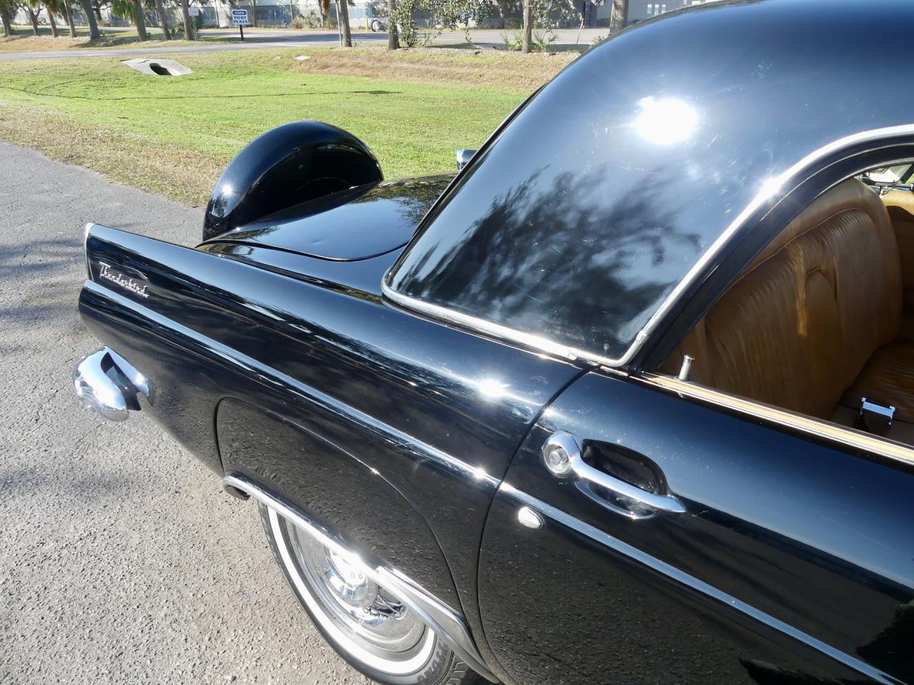 1956 Ford Thunderbird