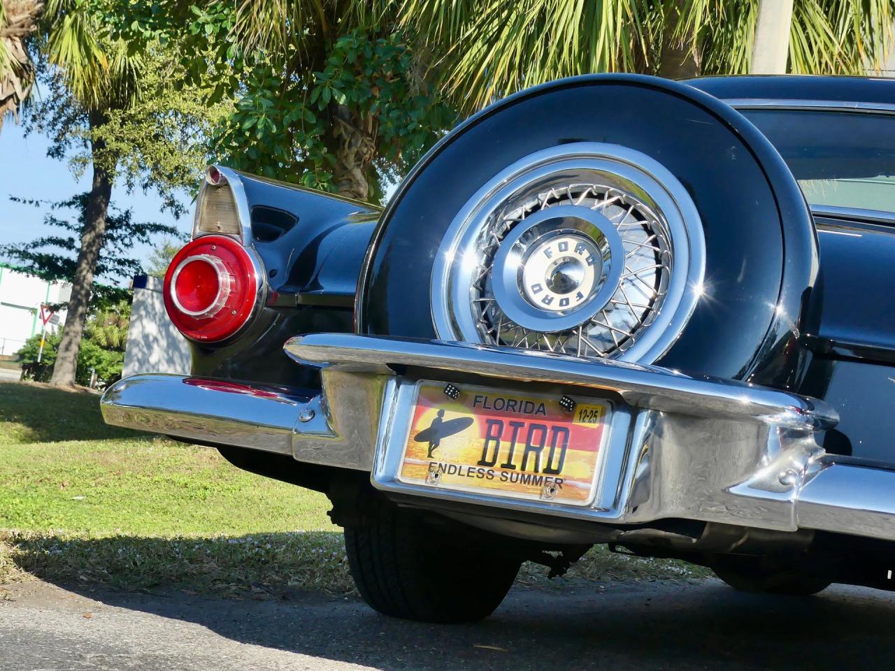 1956 Ford Thunderbird
