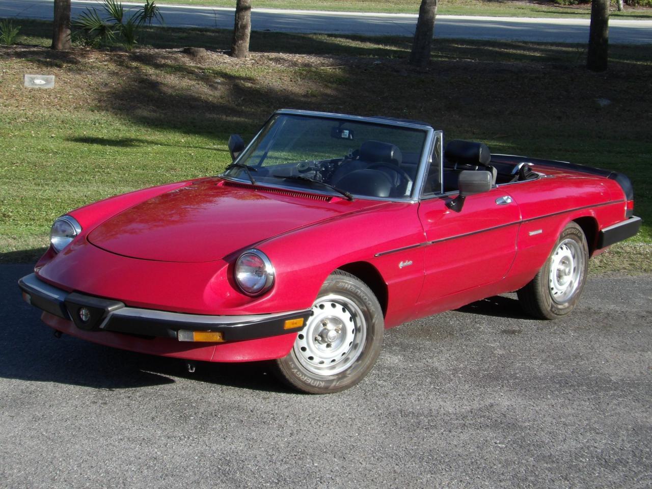 1986 Alfa Romeo Spider Graduate