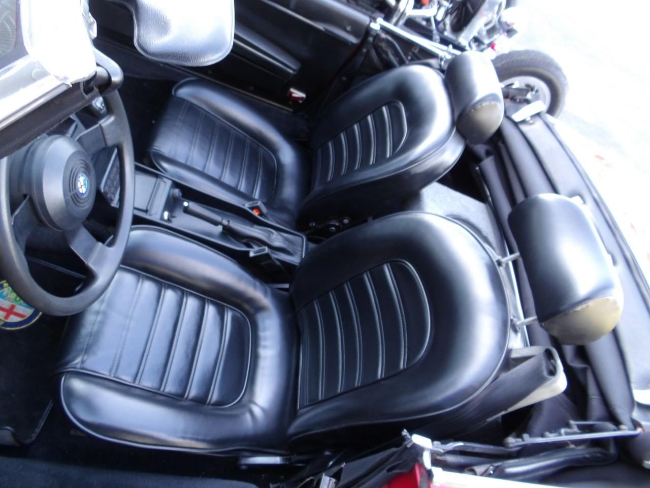 1986 Alfa Romeo Spider Graduate