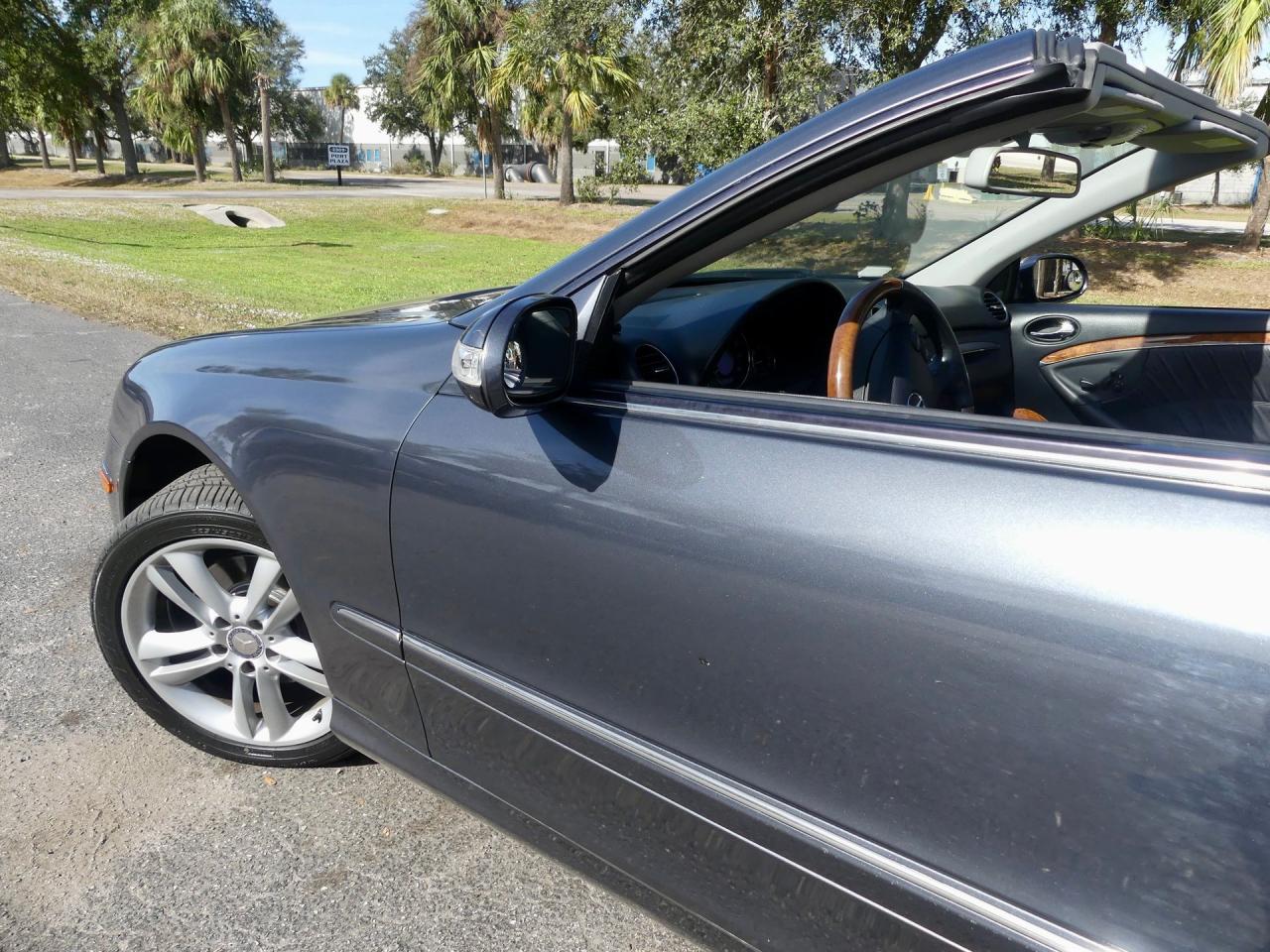 2008 Mercedes - Benz CLK350 Convertible
