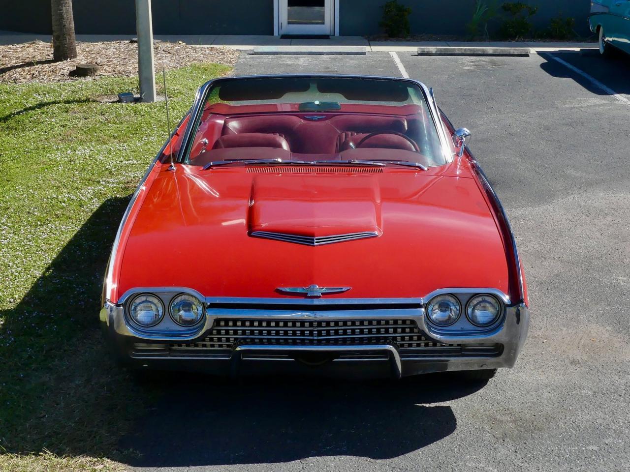 1962 Ford Thunderbird Convertible
