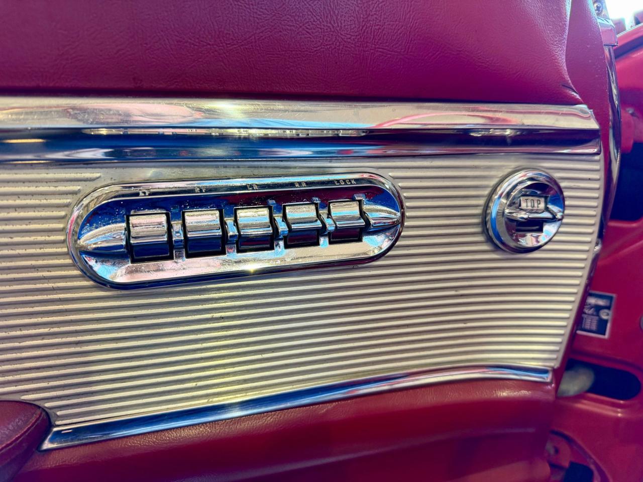 1962 Ford Thunderbird Convertible