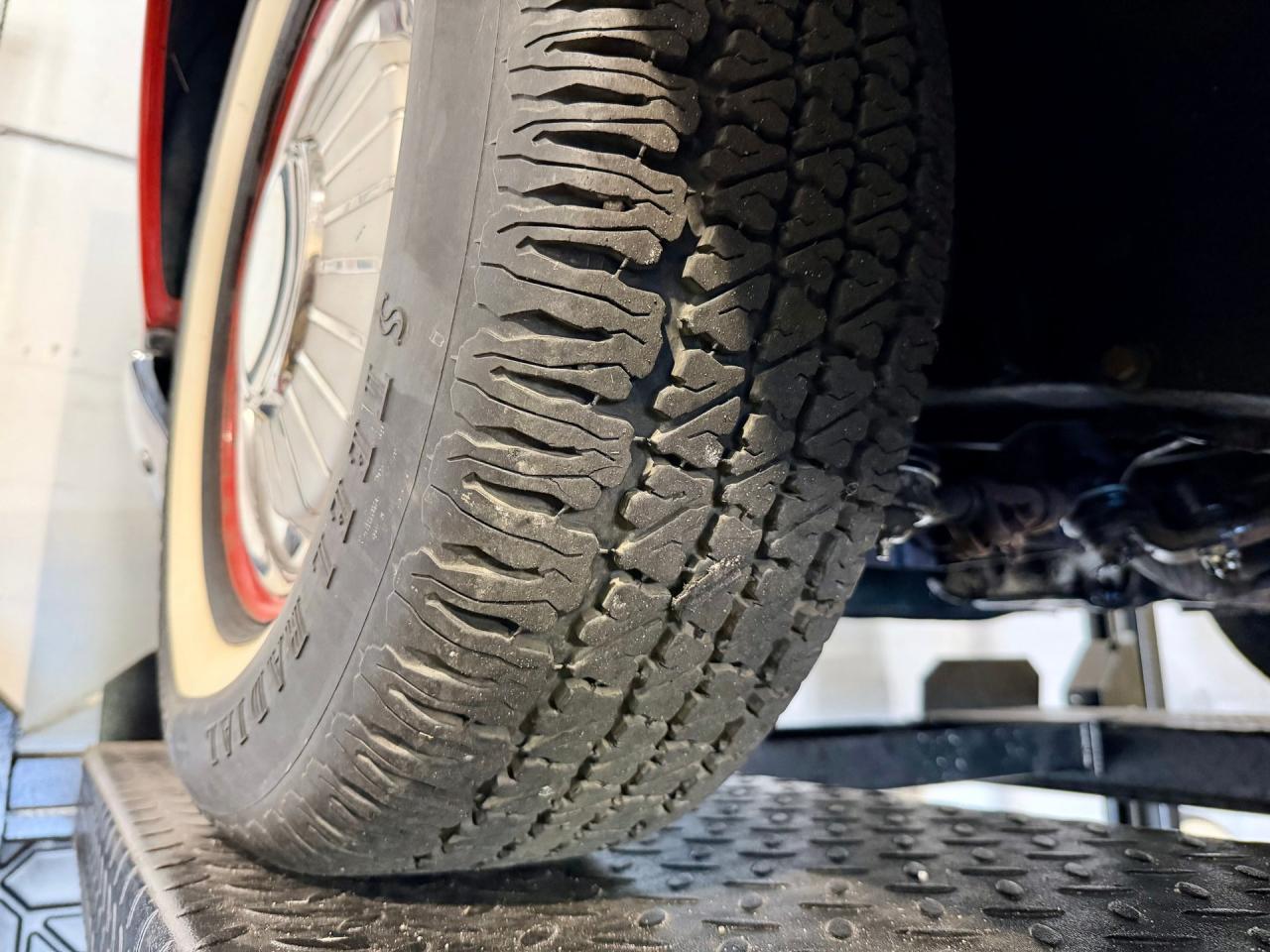 1962 Ford Thunderbird Convertible