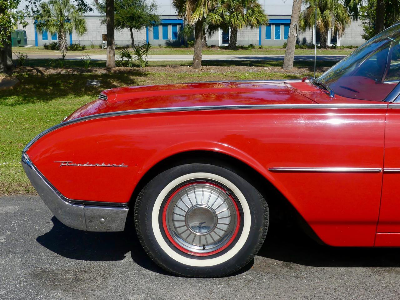 1962 Ford Thunderbird Convertible