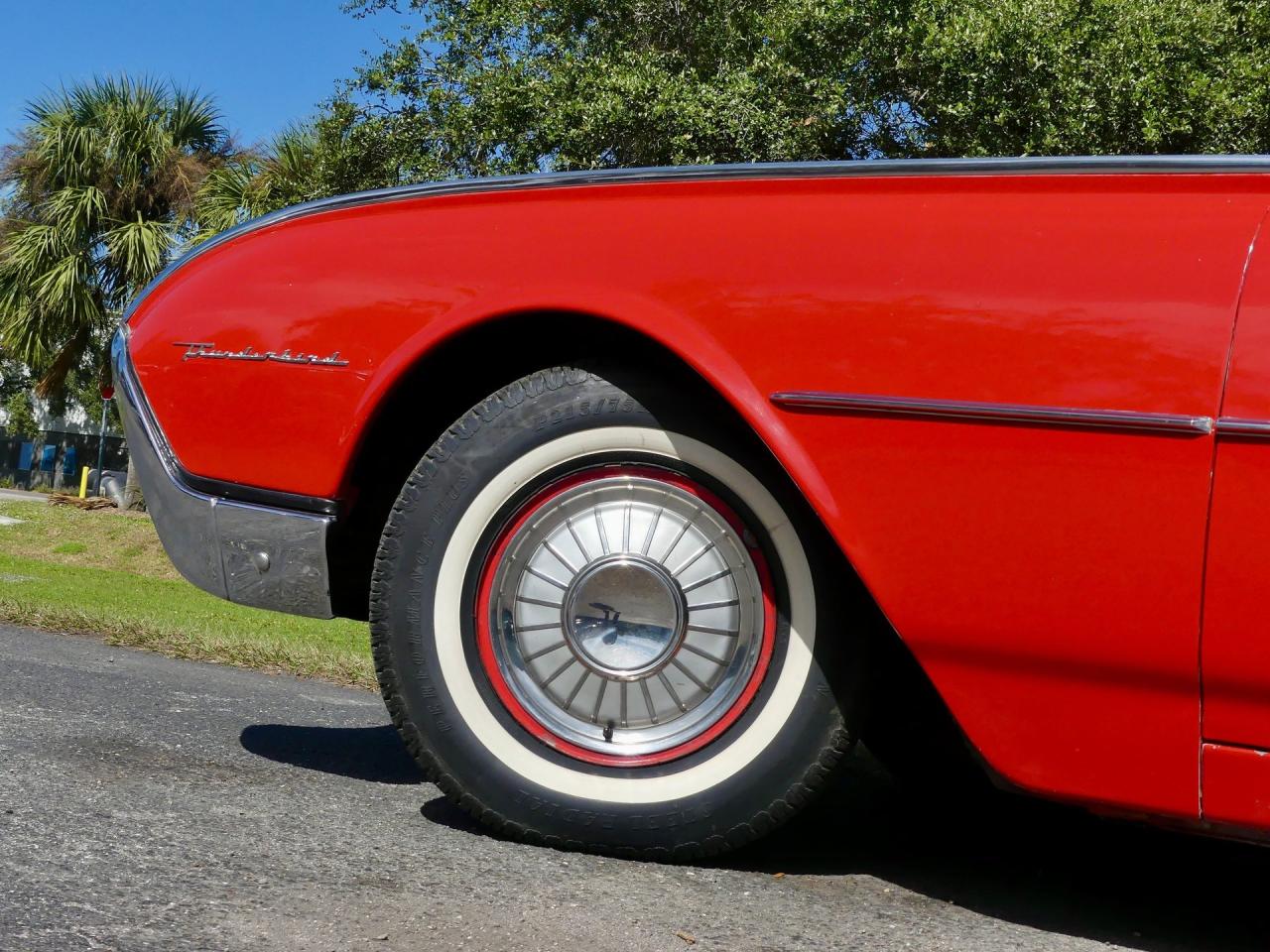 1962 Ford Thunderbird Convertible