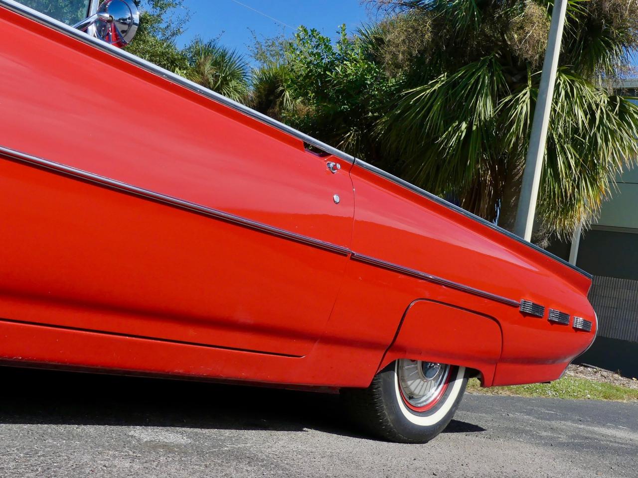 1962 Ford Thunderbird Convertible