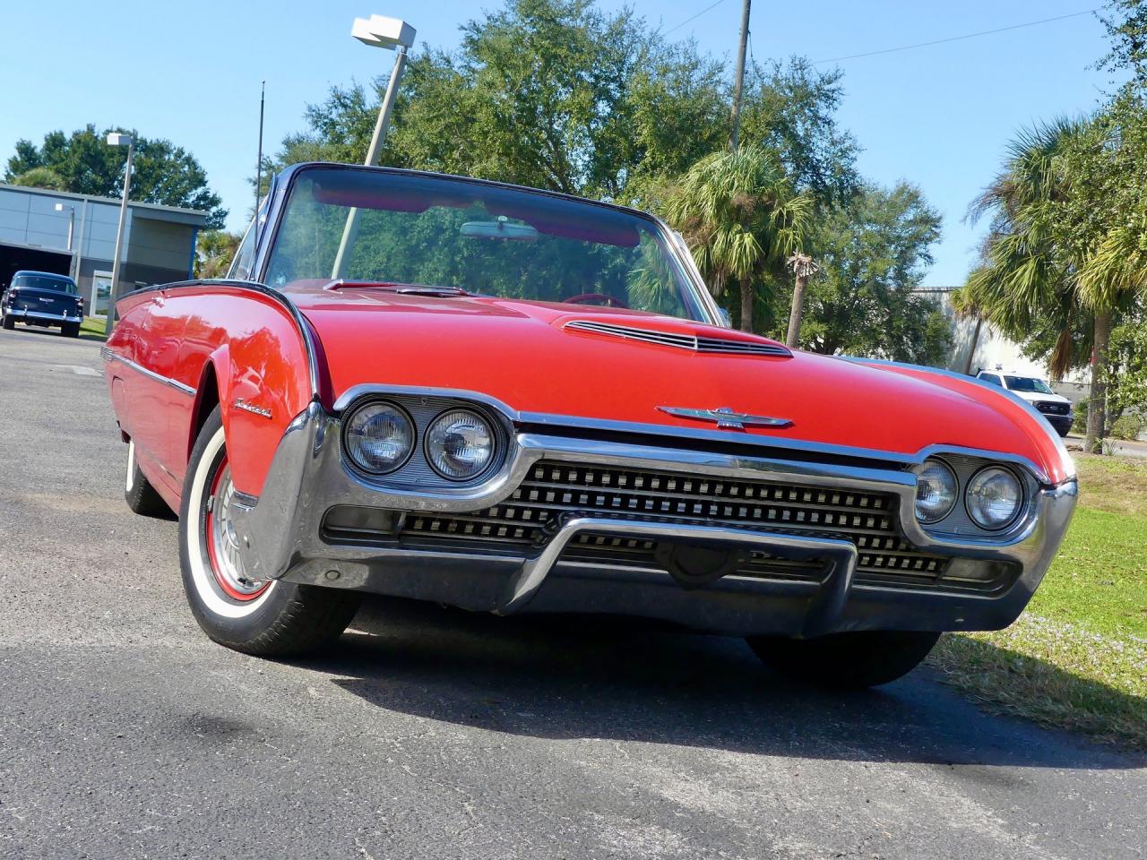 1962 Ford Thunderbird Convertible