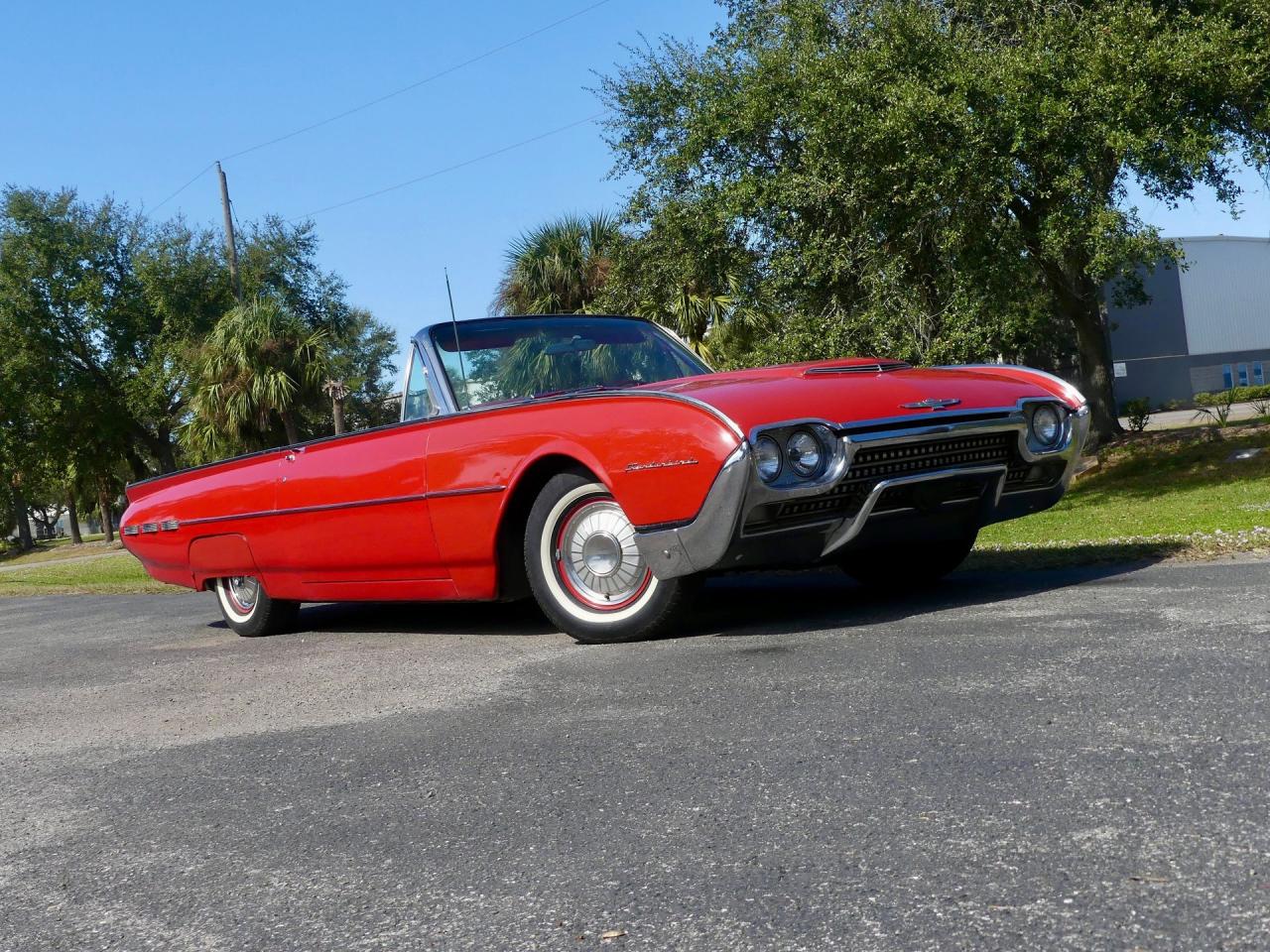 1962 Ford Thunderbird Convertible