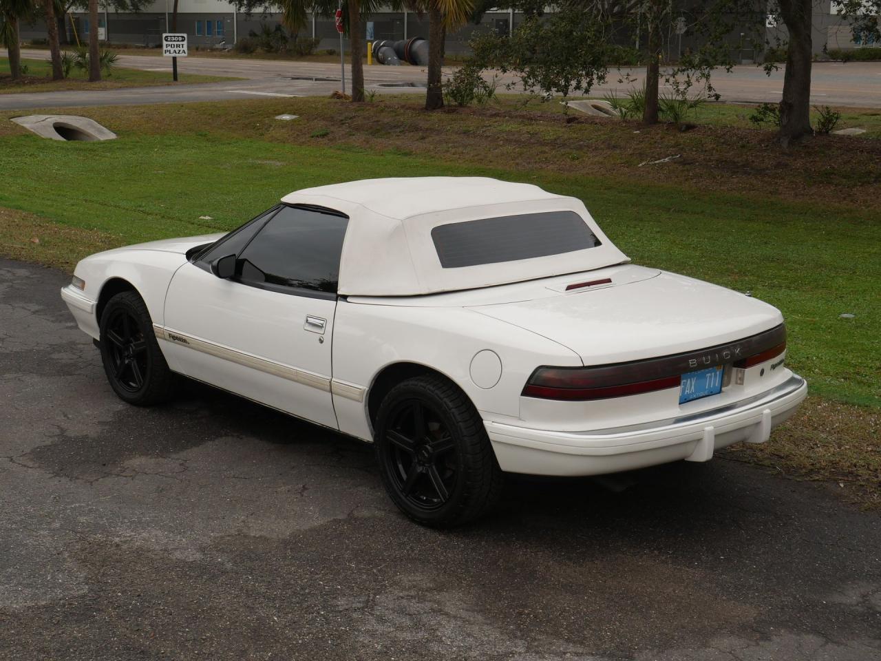 1990 Buick Reatta Convertible