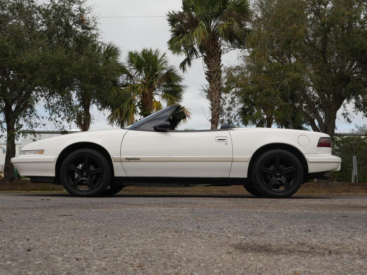 1990 Buick Reatta Convertible