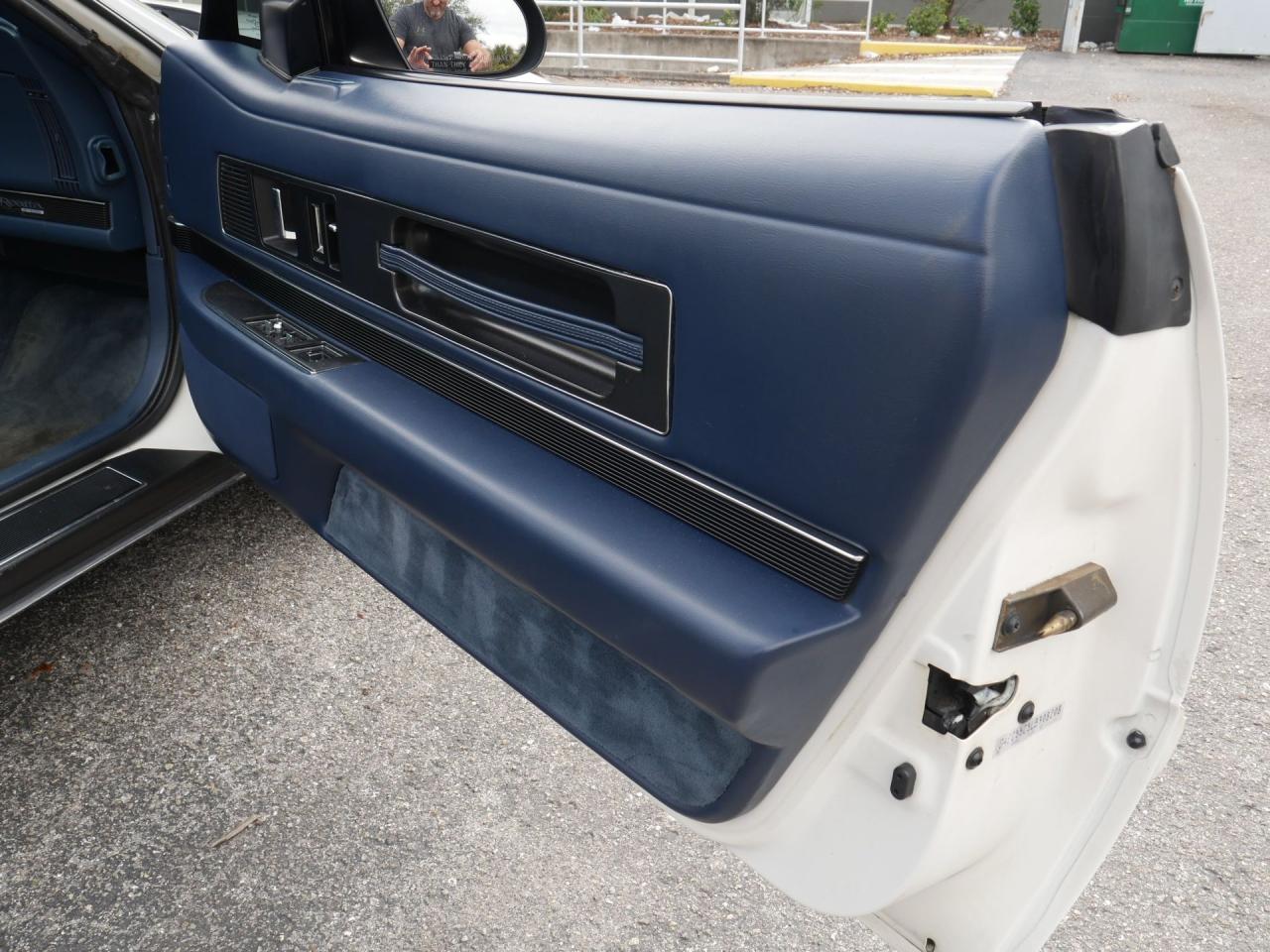 1990 Buick Reatta Convertible