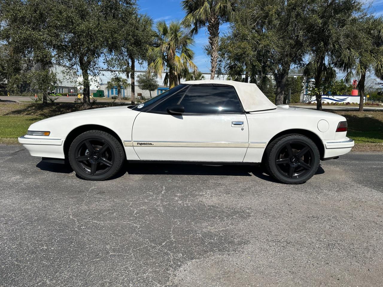 1990 Buick Reatta Convertible